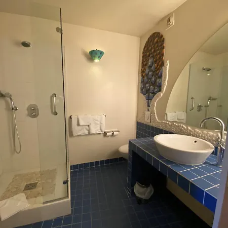 Le Sarment Hotell 3*